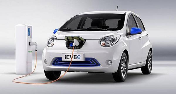 不懼補貼新政，綜合續航超300公里的微型電動車強勢來襲